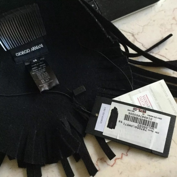 NWT $ 875 EMPORIO ARMANI hat /Accessory Black